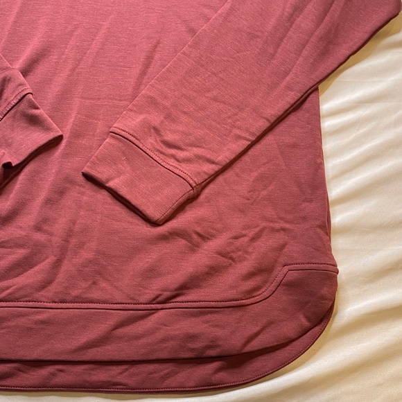 Max & Mia‎ Women's Plum Colored Hoodie-NWOT - Picture 5 of 11